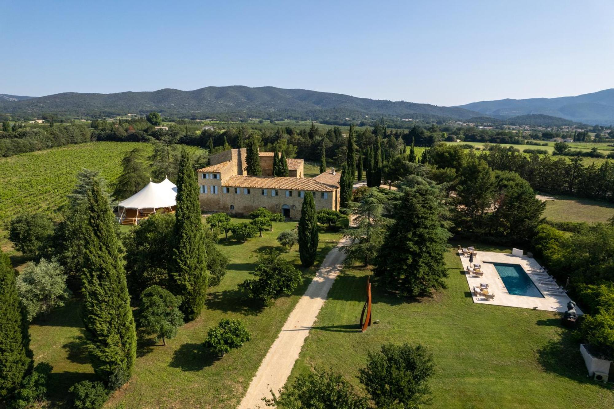 Chateau Saint-Pierre De Mejans Puyvert Екстер'єр фото