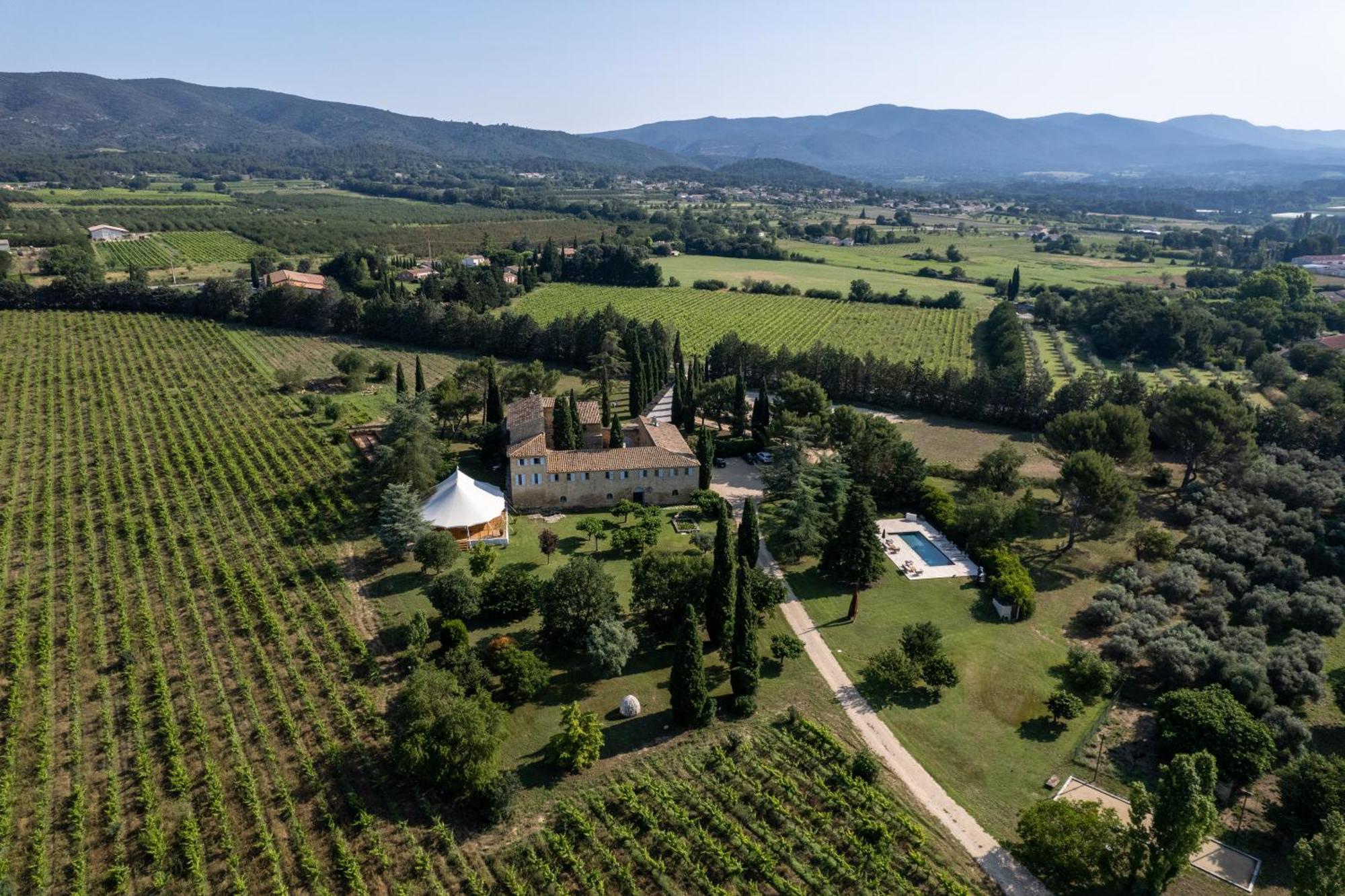 Chateau Saint-Pierre De Mejans Puyvert Екстер'єр фото
